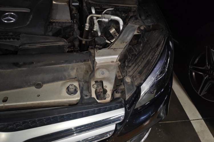 Used Mercedes-Benz GLC 2018 GLC 260 4MATIC Luxury Model
