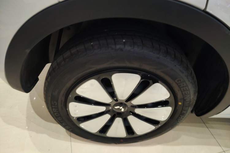 Used Wuling Bingo 2024 333 km Lingxi Connected Version
