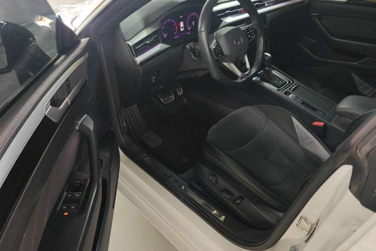 Used Volkswagen FAW-Volkswagen CC 2021 330TSI Ignite Edition
