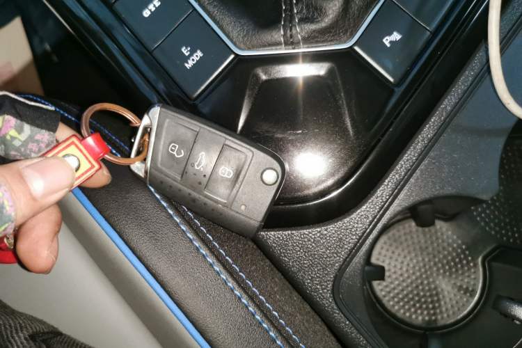 Used Volkswagen Tayron GTE Plug-in Hybrid 2023 280TSI Luxury Plus Advanced Edition
