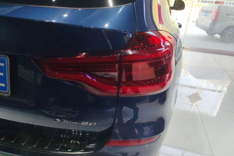 Used BMW X3 2018 xDrive28i Luxury Package China VI Emission Standard
