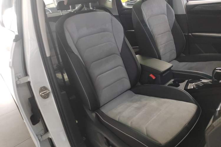 Used Volkswagen Tayron X 2020 330TSI Two-Wheel Drive Luxury Smart Connectivity Version
