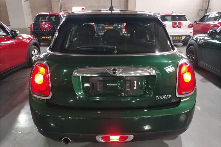 Used MINI MINI 2016 1.5T COOPER Five-Door Edition

