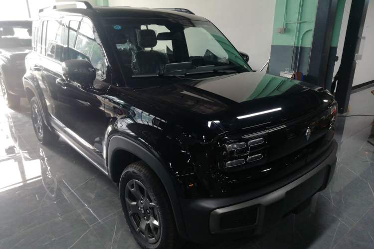 Used Baojun Spark EUV 
