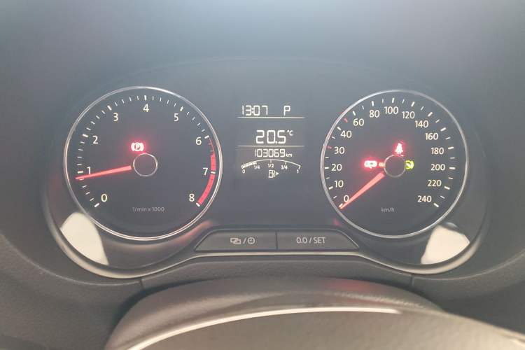 Used Volkswagen Polo 2014 1.6L Automatic Luxury Edition
