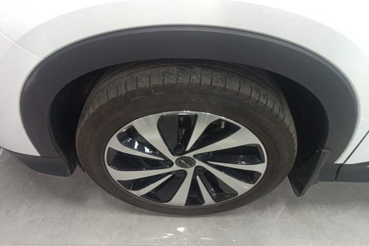 Used BYD Song PLUS New Energy 2024 HONOR Edition DM-i 110km Flagship PLUS
