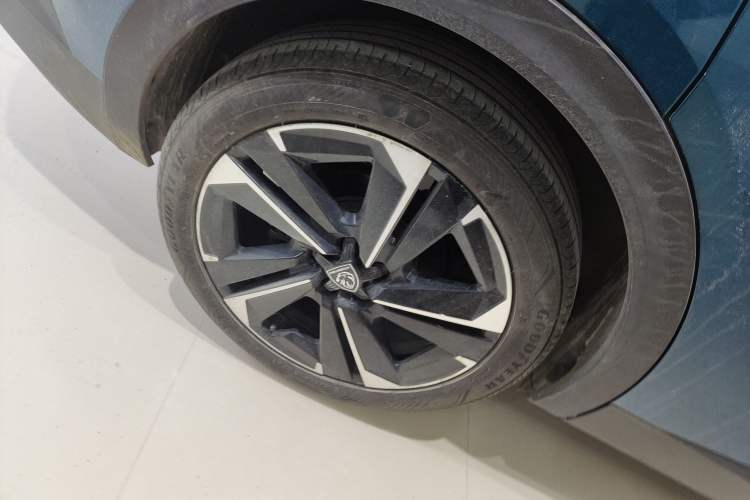 Used Peugeot 408X 2023 Charm Version
