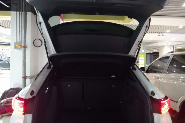 Used Volkswagen ID.4 CROZZ 2025 Pure Edition