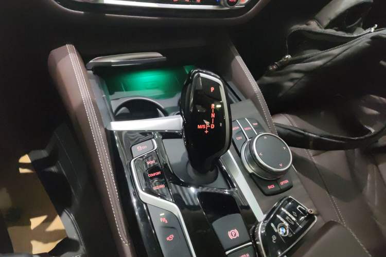 Used BMW 5 Series 2020 530Li Leading Edition Luxury Package
