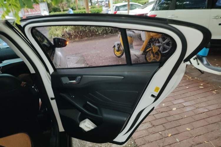 Used Ford Focus 2022 Hatchback EcoBoost 180 Automatic Performance Edition
