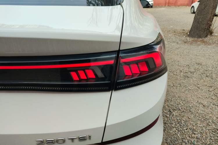 Used Volkswagen Lamando 2022 Lingdu L 280TSI DSG Spicy Edition
