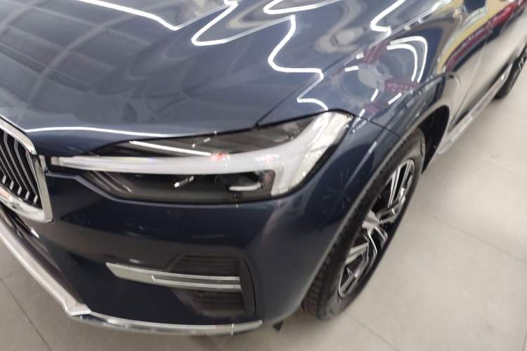 Used Volvo XC60 2022 B5 4x4 Smart Luxury Edition
