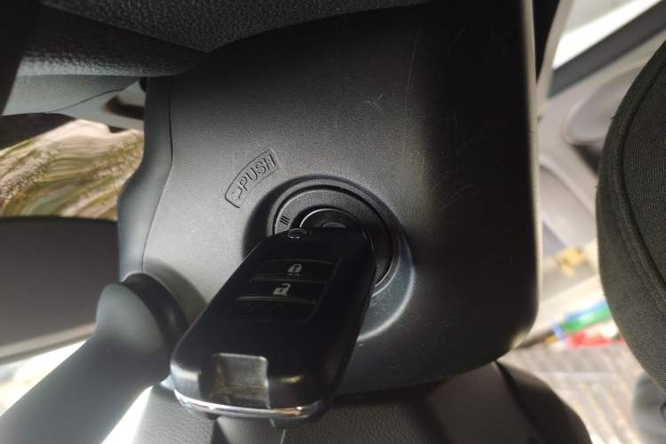 Used Honda Vezel 2020 1.5L CVT Pioneer Edition