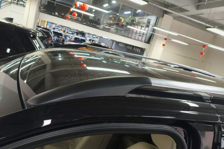 Used Mercedes-Benz V-Class 2022 V 260 Avantgarde Edition