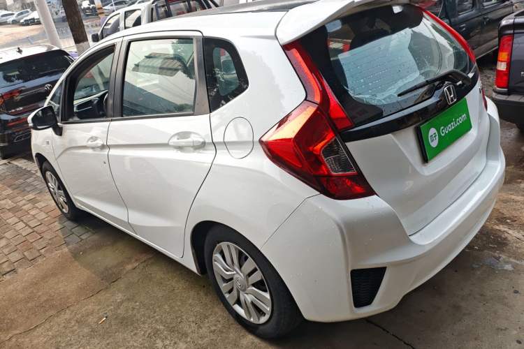 Used Honda Fit 2016 1.5L LX CVT Comfort Model
