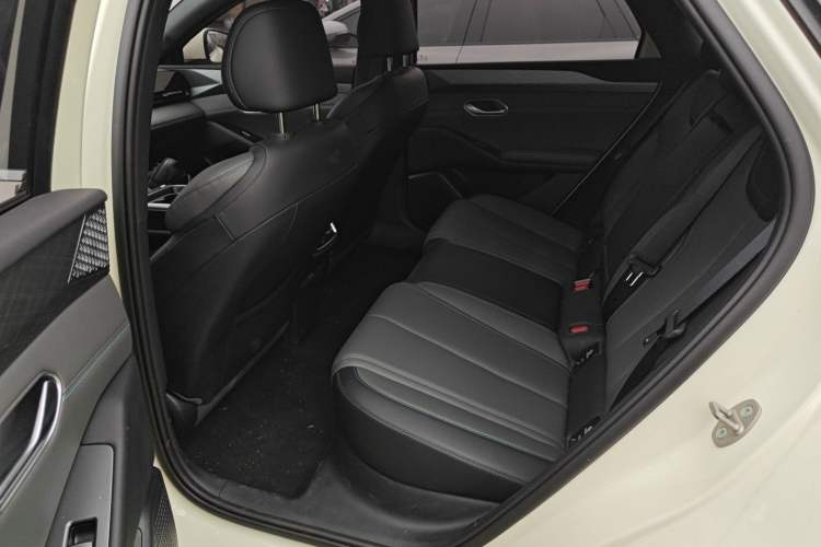 TDK.VehicleDetails.img