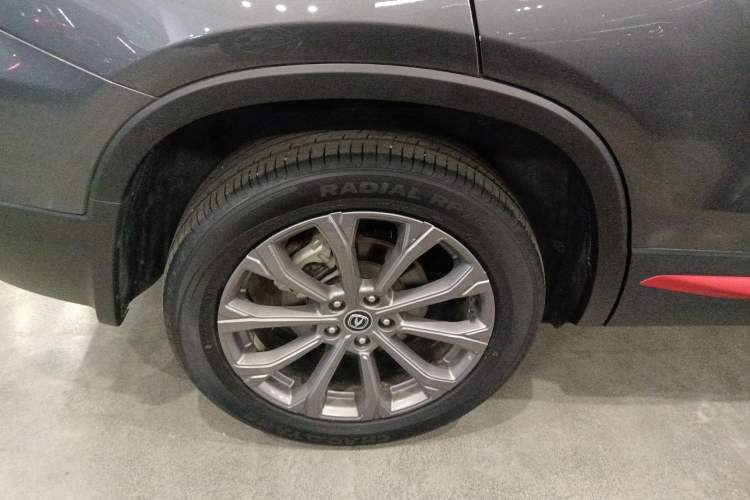 Used Changan CS75 2022 Blue Whale Edition 1.5T DCT Prestige Model
