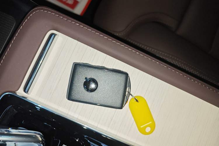 Used Volvo S90 2026 B5 Zhiyuan Luxury Edition
