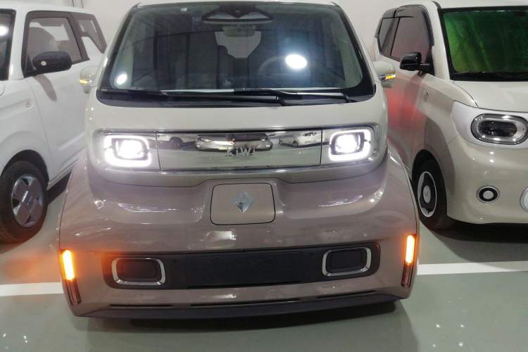 Used Baojun KiWi EV 2023 DJI Edition Lithium Iron Phosphate