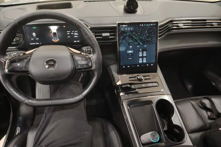 Used Nio ES8 2020 415 km Range 6-Seater Version
