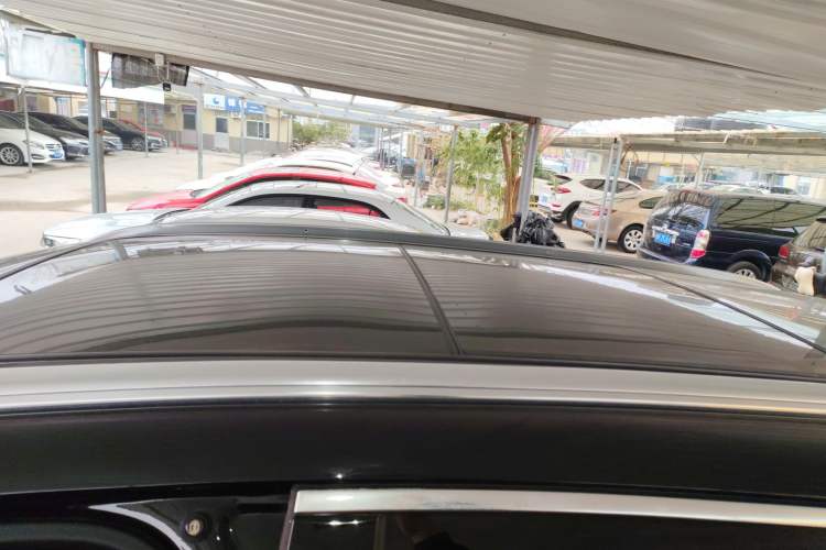 Used BYD Tang 2018 2.0T Automatic SmartConnect Luxury Edition 5 Seats China V Standard