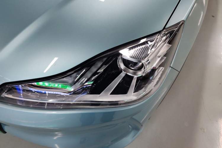 Used NETA V 2022 Chao 300 Lite Lithium Iron Phosphate