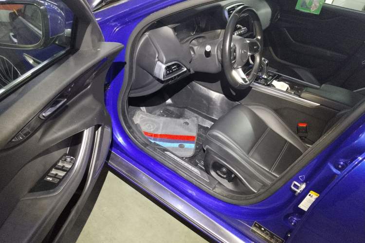 Used Jaguar XEL 2020 2.0T 200 PS S Advanced Elegance Edition
