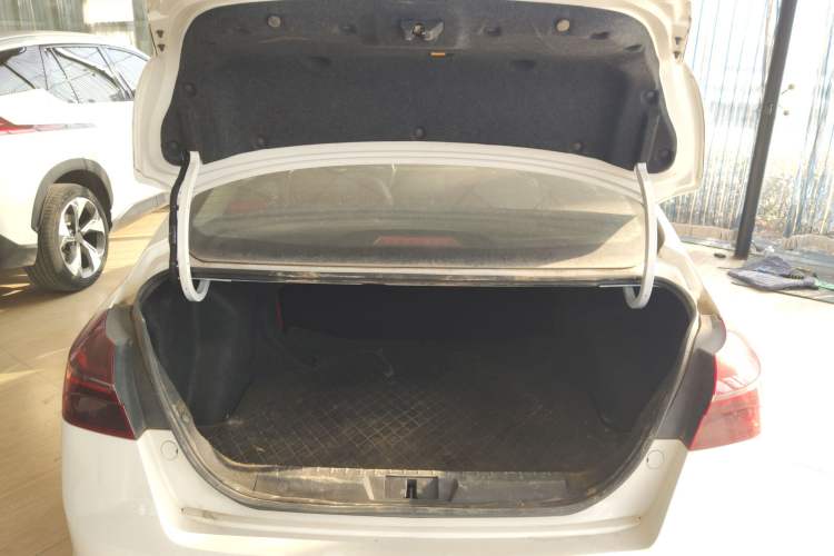 Used Geely Auto Emgrand 2020 1.5L Manual Luxury Model
