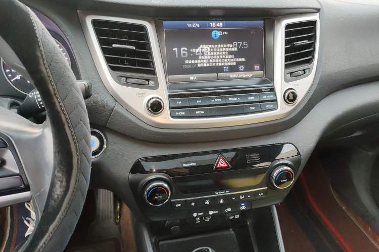 Used Hyundai Tucson 2015 1.6T Dual-Clutch Two-Wheel-Drive Smart Model