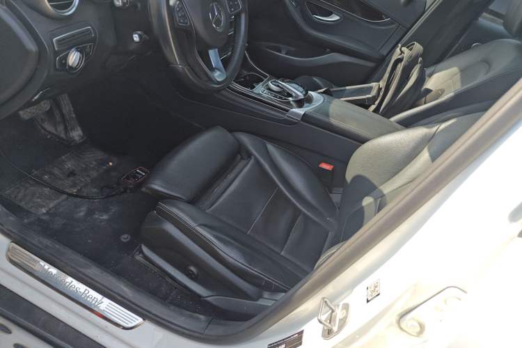 Used Mercedes-Benz GLC 2017 GLC 260 4MATIC Dynamic Edition
