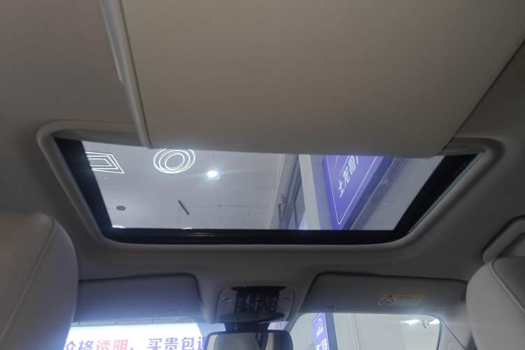 Used GAC Trumpchi M8 2021 Master Series 390T Ultimate Edition
