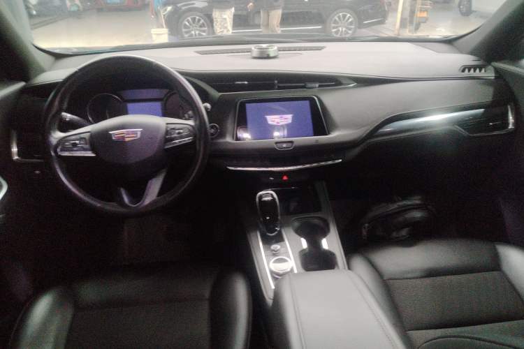 Used Cadillac XT4 2021 28T Two-Wheel Drive Tech Edition
