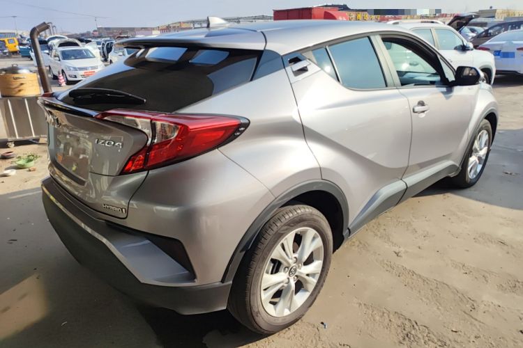 Used Toyota IZOA 2021 Dual-Motor 2.0L Yixiang Edition
