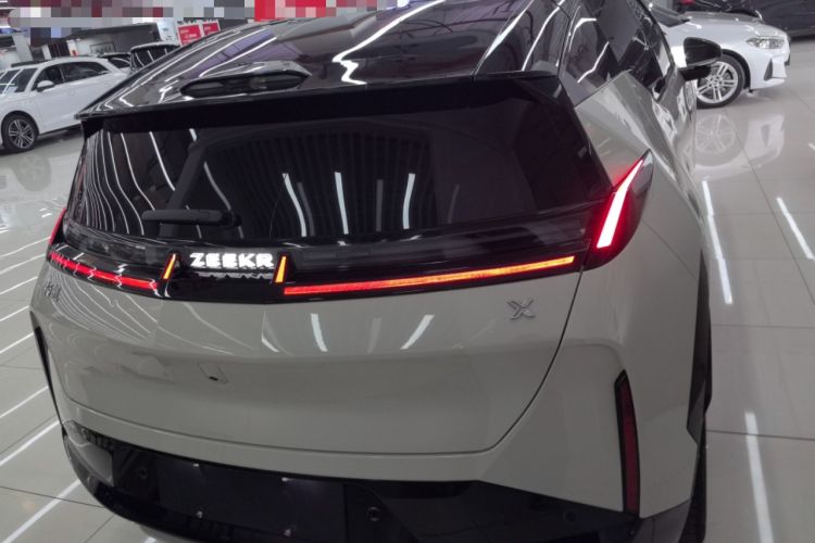 Used Zeekr X 2025 Four-Seater Rear-Drive Cube Version
