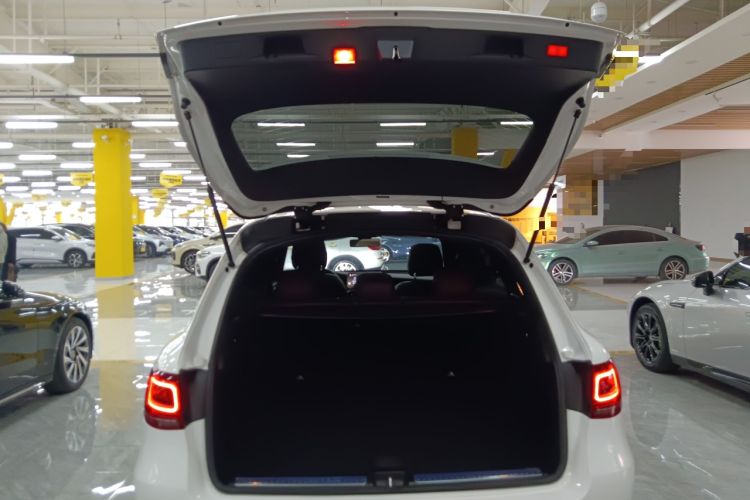 Used Mercedes-Benz GLC 2020 Facelifted GLC 260 L 4MATIC Dynamic Edition