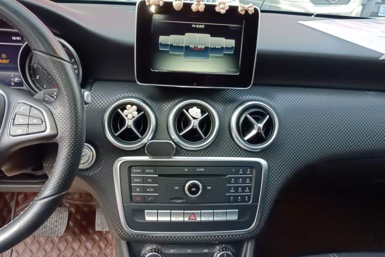 Used Mercedes-Benz A-Class 2016 A 200 Fashion Model
