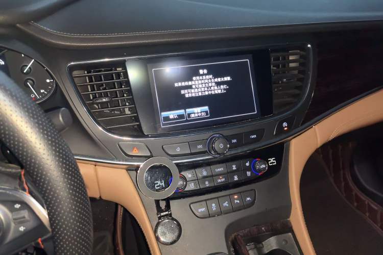 Used Buick LaCrosse 2016 20T Luxury Model
