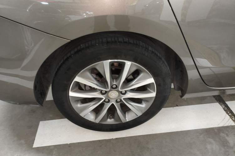 Used Buick GL6 2021 323T Mild Hybrid Connect Luxury Model
