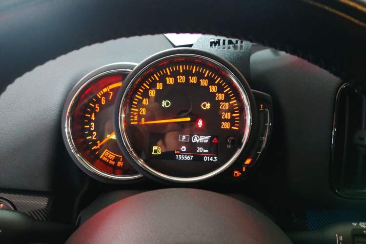 Used  Countryman 2017 1.5T COOPER ALL4 Traveler
