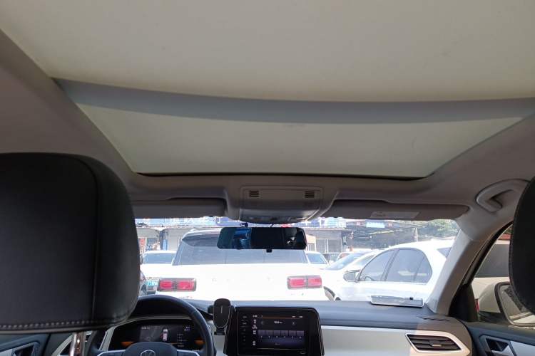 Used Volkswagen T-ROC 2023 280TSI DSG Two-Wheel Drive Time Edition
