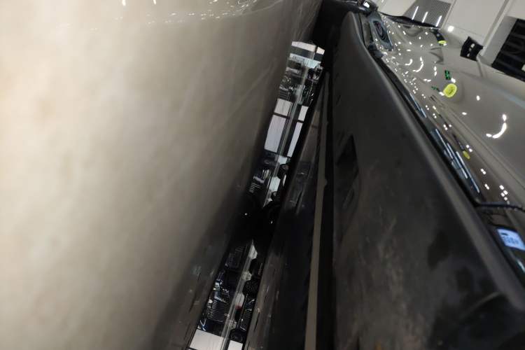 Used  L6 2025 Ultra Model
