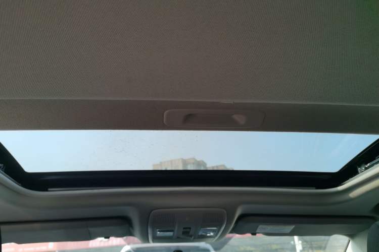 Used Mazda Mazda 3 Axela 2016 Sedan 1.5L Automatic Luxury Model
