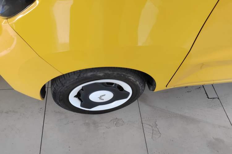 Used Wuling Hongguang MINIEV 2021 Macaron Premium Model – Lithium Iron Phosphate