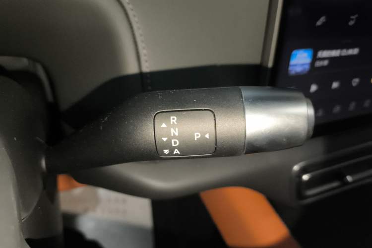 Used Li Auto L8 2025 Max Smart Refresh Edition
