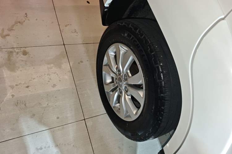 Used Kia Sportage 2013 2.0L Automatic Two-Wheel Drive GL Trim
