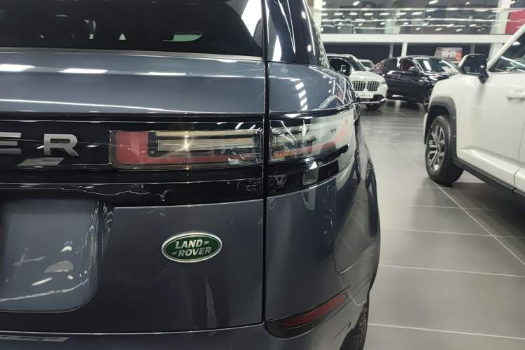 Used Land Rover Range Rover Velar 2024 Dynamic SE
