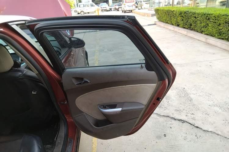 Used Buick GT 2013 GT 1.6L Automatic Fashion Edition
