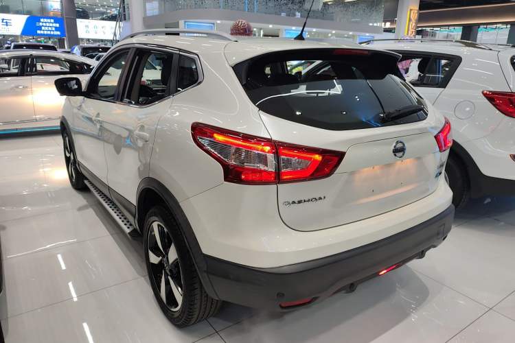 Used Nissan Qashqai 2016 2.0L CVT Flagship Edition