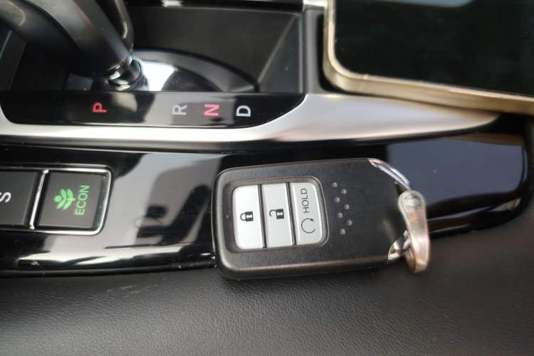 Used Honda UR-V 2017 240TURBO Two-Wheel Drive Classic Edition China VI