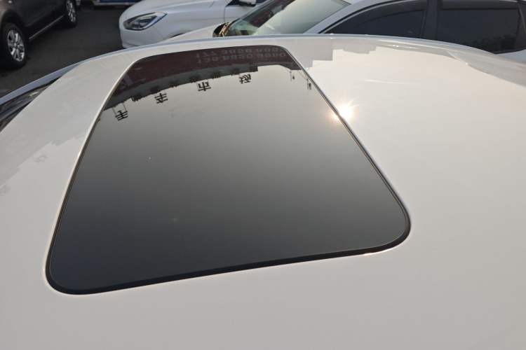 Used Chevrolet Monza 2019 RS 330T Automatic Comfort Edition China VI Standard